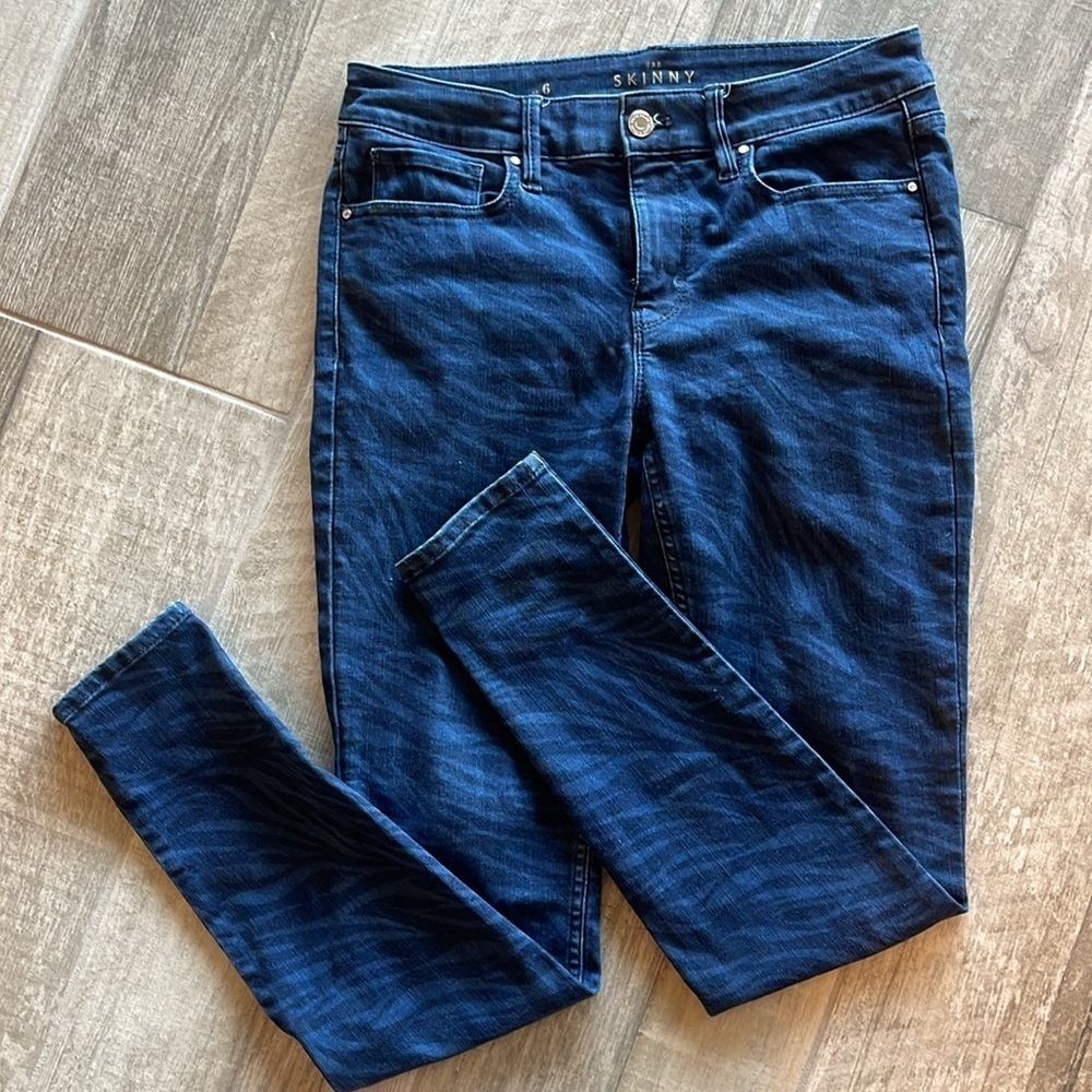 White House Black Market Womens Mid Rise Blue Zebra Print The Skinny Jeans 6